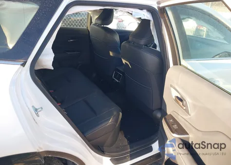 2025 Toyota Crown Signia Xle из США, поврежденный, VIN JTDACAAJ5S3018455